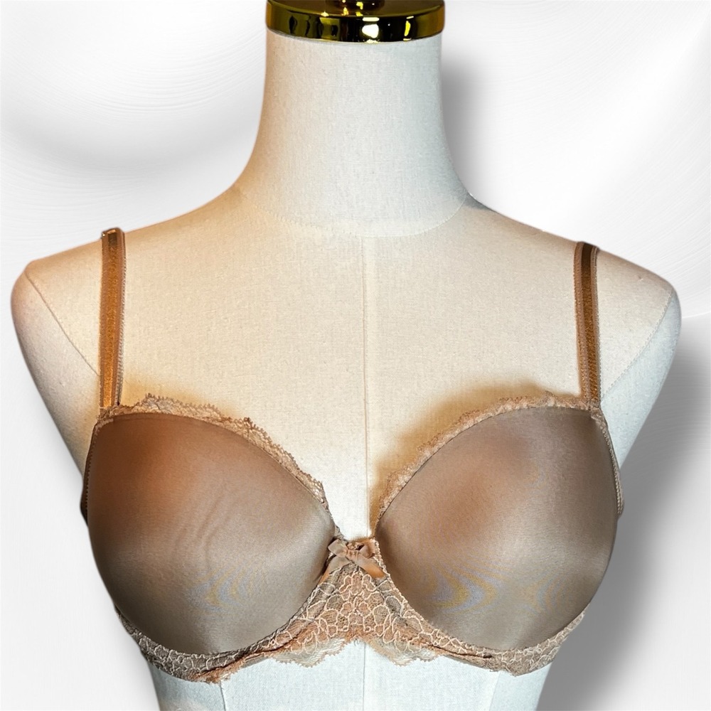 Victorias Secret Dream Angels Lined Demi Bra 32D Lace Trim Beige Nude